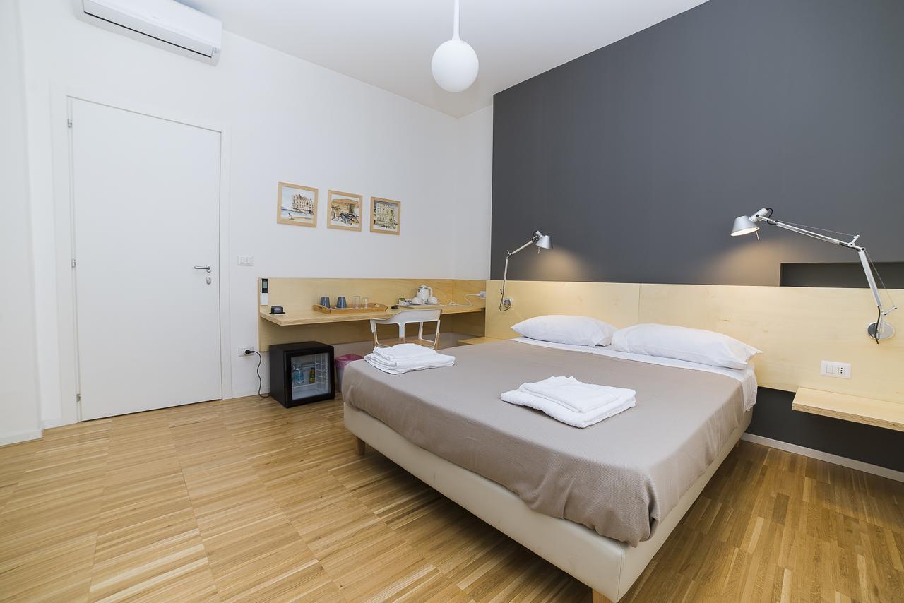 Le Stanze Di Piazza Dei Martiri 5* Napoli